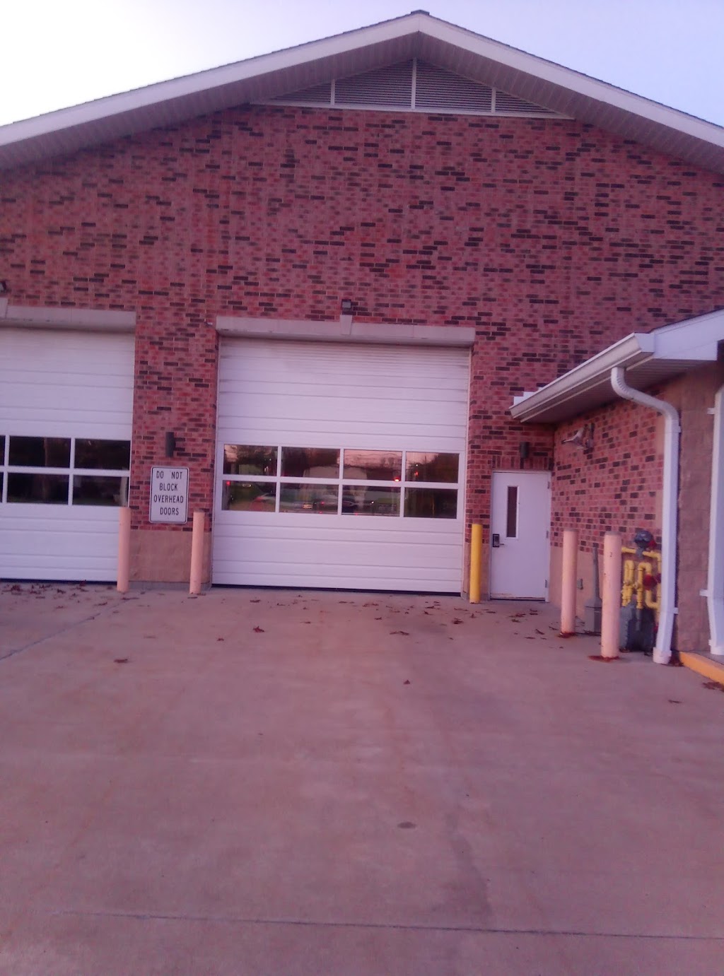 Rock Community Fire Protection District House 5 | 3749 Telegraph Rd, Arnold, MO 63010, USA | Phone: (636) 296-2211