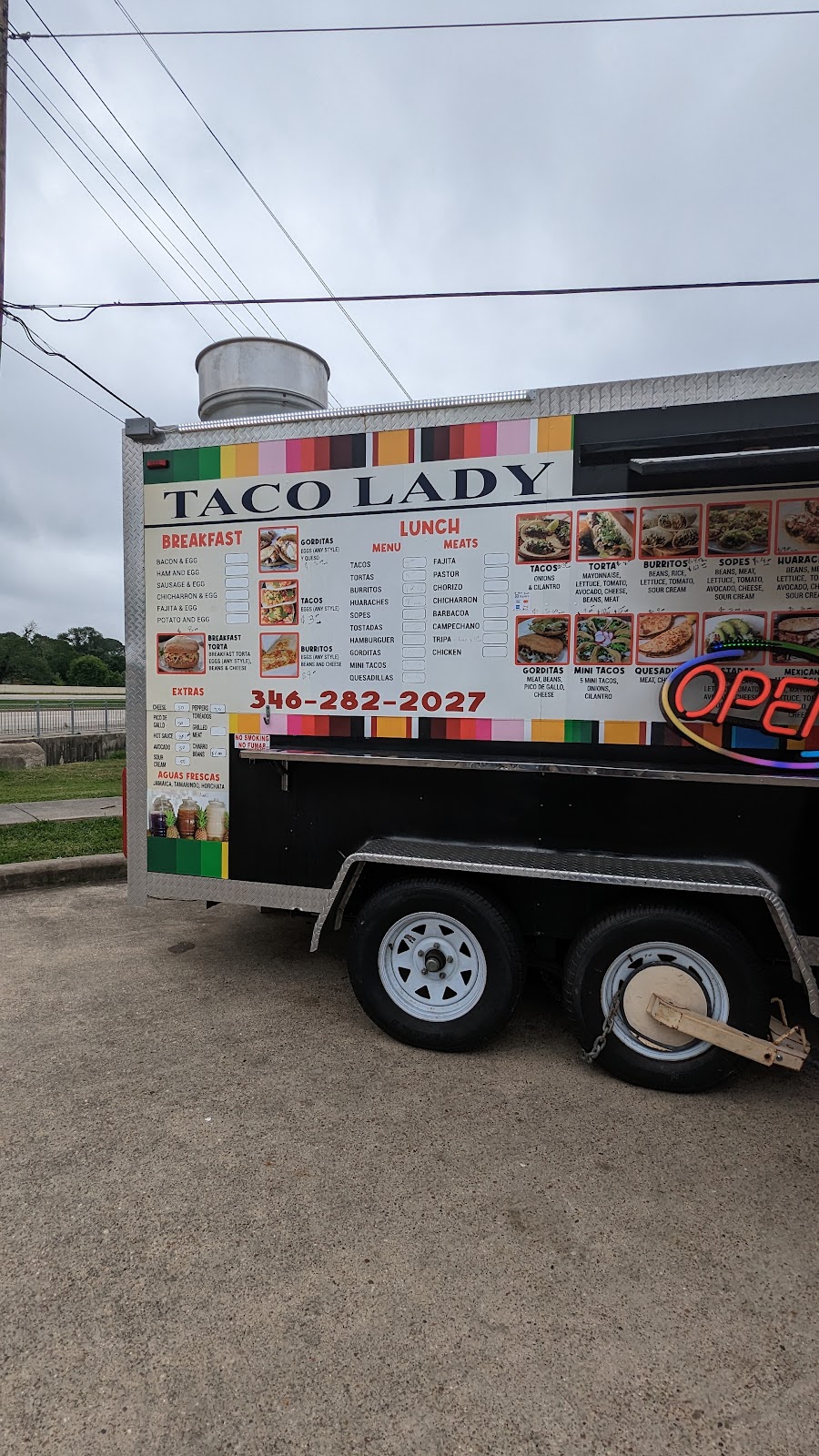 Taco lady | 502 TX-332, Lake Jackson, TX 77566, USA | Phone: (346) 282-2027