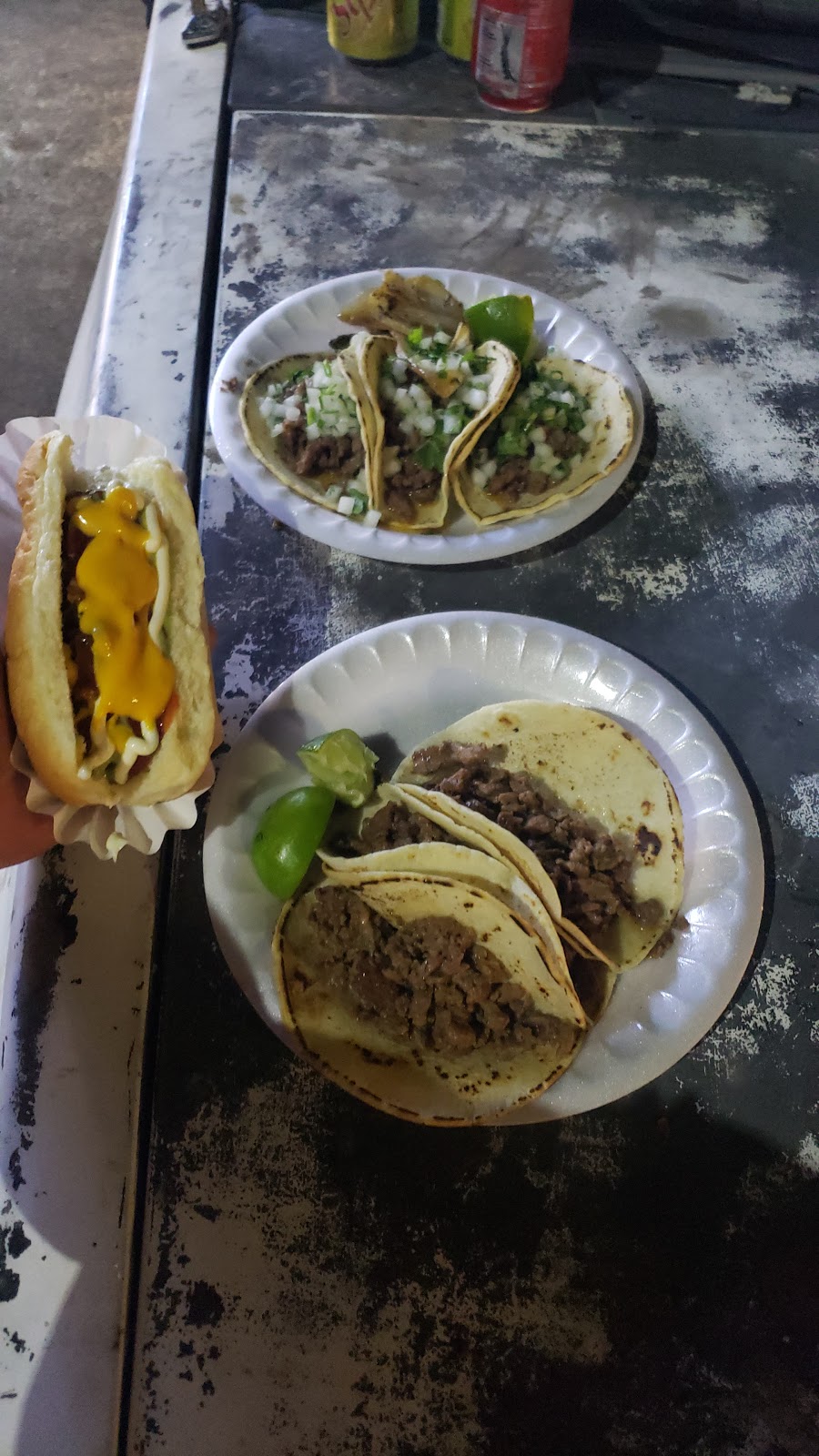 Tacos Karinas & Hot Dogs | 750 N Eastern Ave, Las Vegas, NV 89101, USA | Phone: (702) 505-7931