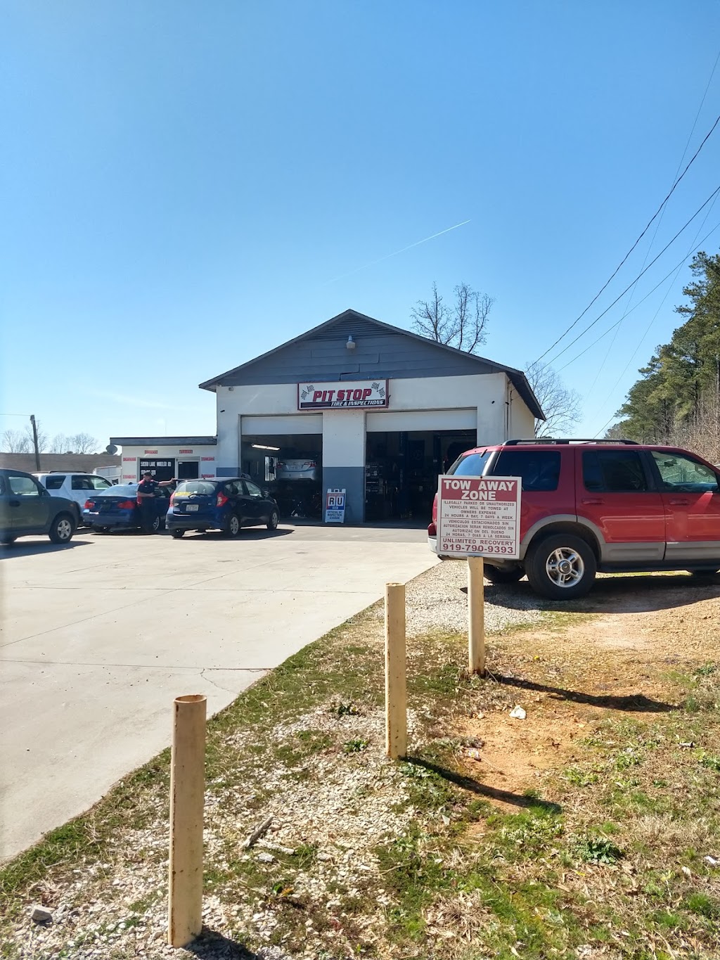 Pit stop tire and inspection | Raleigh, NC 27606, USA | Phone: (919) 615-3111