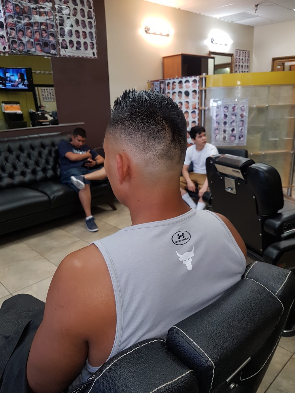 Grand slam barbers | 15923 Bear Valley Rd, Hesperia, CA 92345, USA | Phone: (760) 998-2228