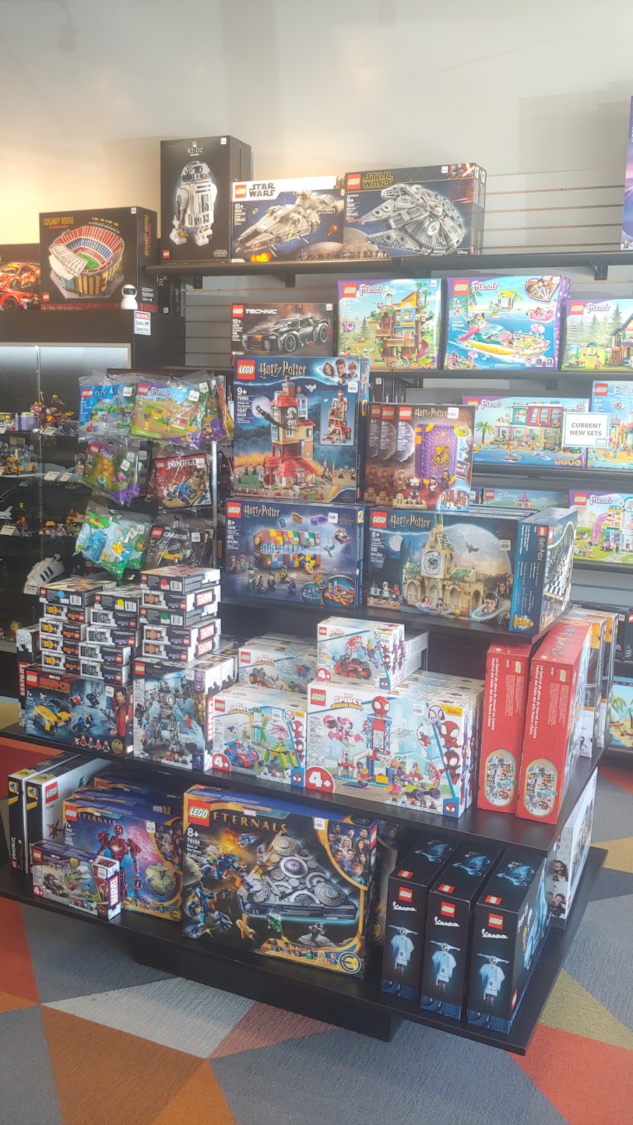 Bricks and Minifigs Anaheim | 1105 S Euclid St Ste B, Fullerton, CA 92832, USA | Phone: (657) 378-9777