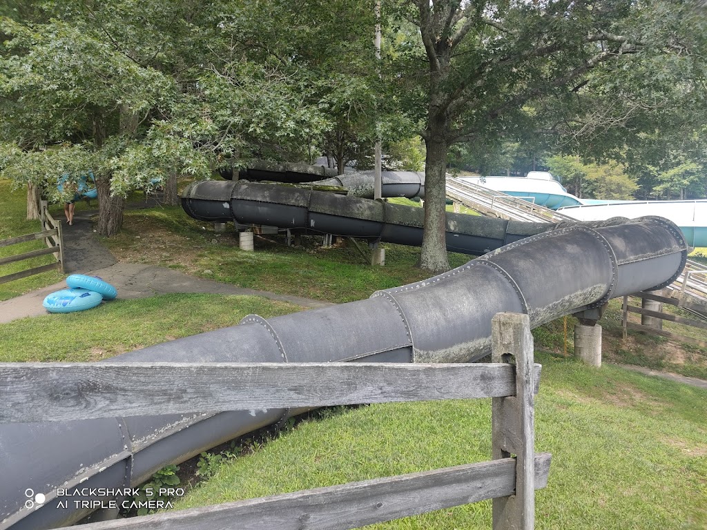 Tomahawk Lake Waterpark | 155 Tomahawk Trail, Sparta Township, NJ 07871, USA | Phone: (973) 398-7777