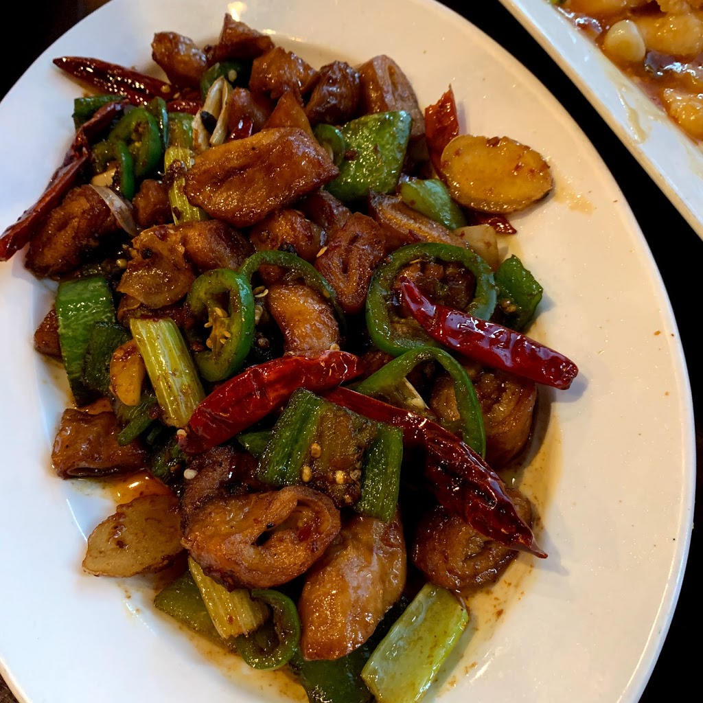 Jasmine Szechuan Chinese Cuisine and Tsubaki Sushi Bar | 13825 English Villa Dr, Louisville, KY 40245, USA | Phone: (502) 244-8896