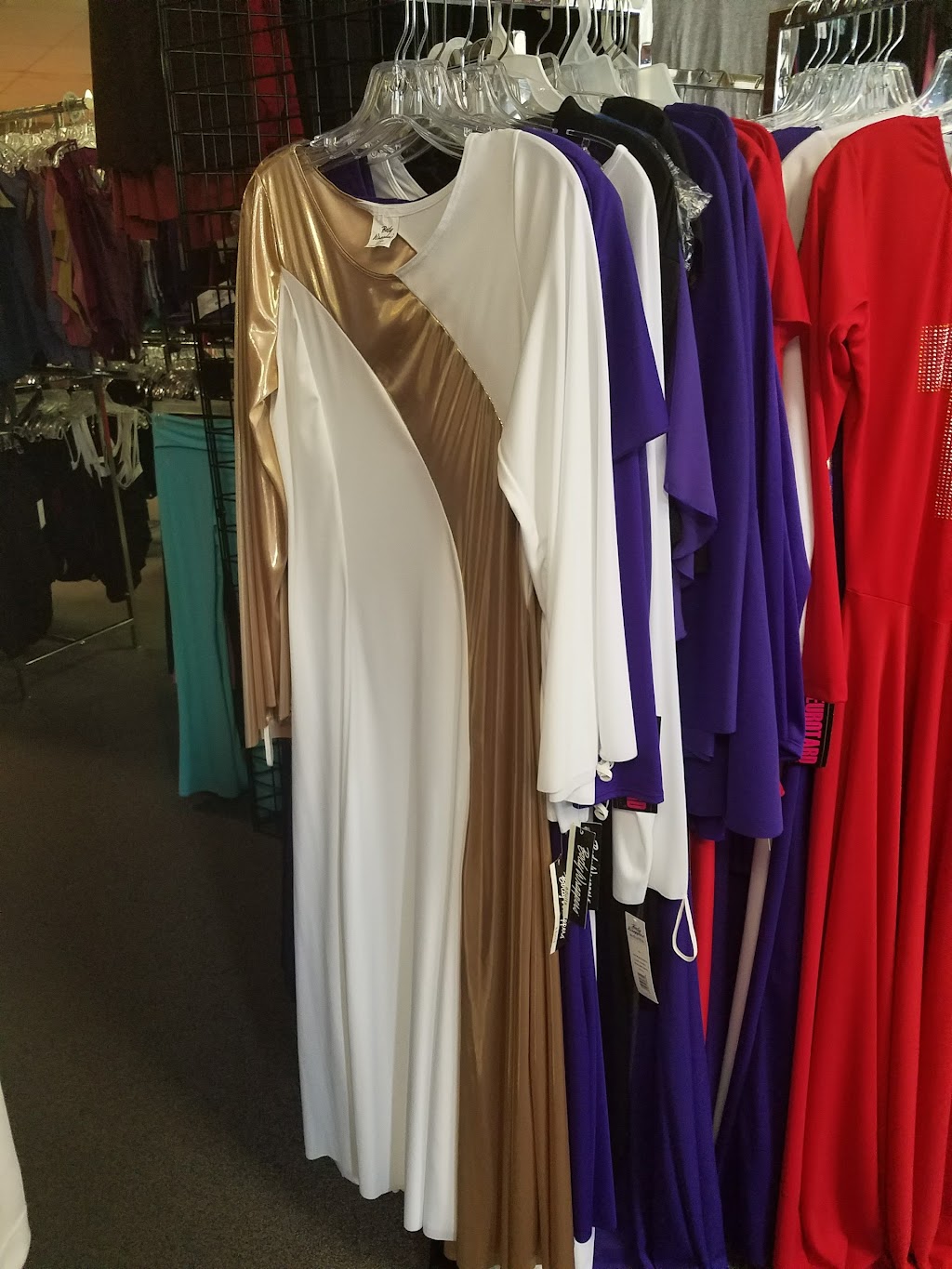 DanceOutfitters | 1036 Volvo Pkwy, Chesapeake, VA 23320, USA | Phone: (757) 548-6688