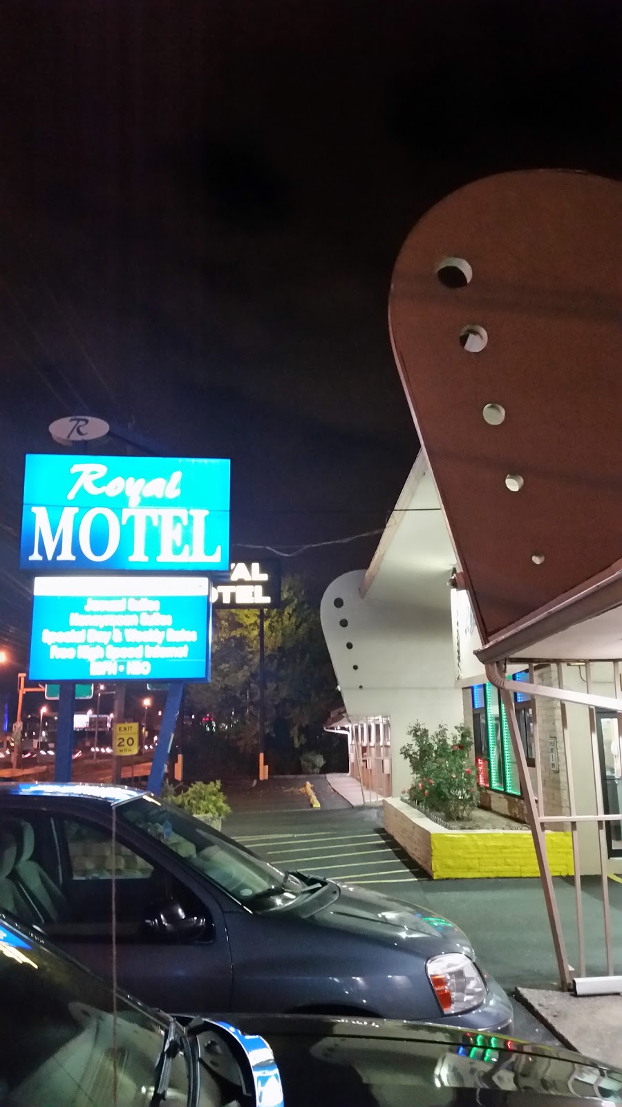 Royal Motel | 650 NJ-3, Secaucus, NJ 07094, USA | Phone: (201) 866-1986