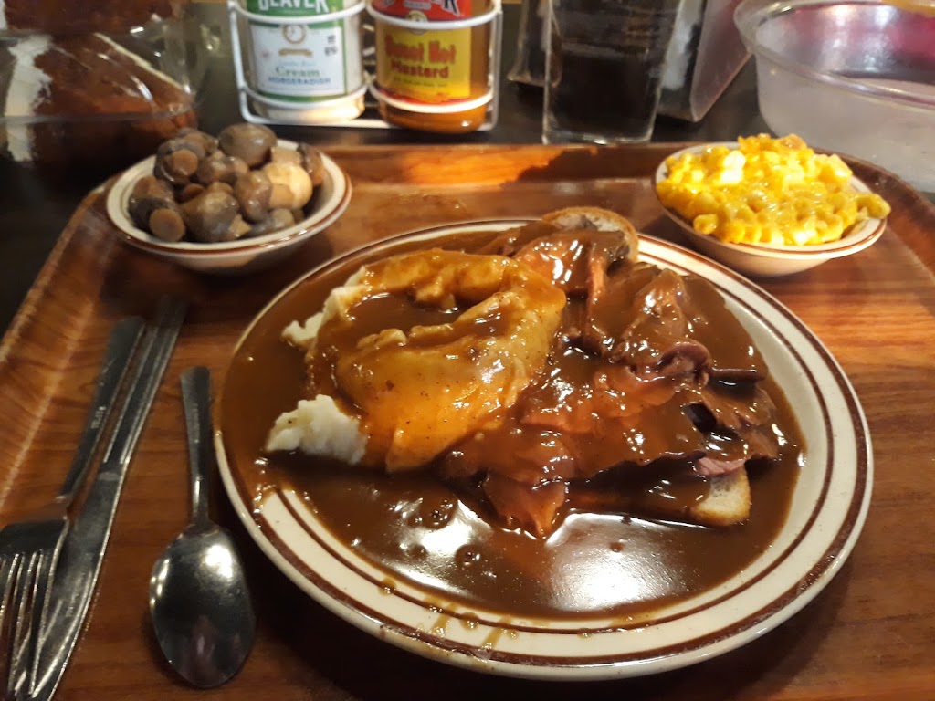 Harrys Hofbrau | 14900 E 14th St, San Leandro, CA 94578, USA | Phone: (510) 357-1707