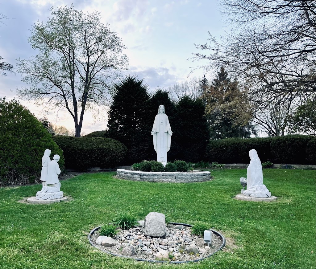 Loyola Retreat House Inc | 700 Killinger Rd, Clinton, OH 44216, USA | Phone: (330) 896-2315