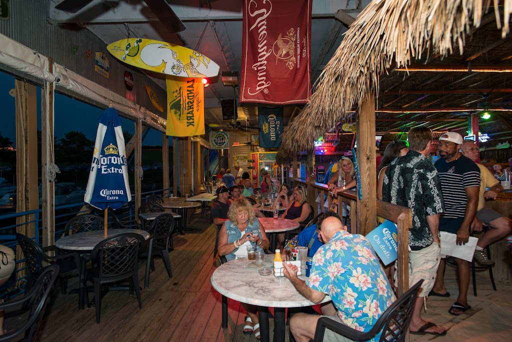 Pirates Cove Tropical Bar & Grill | 4609 Kellogg Ave, Cincinnati, OH 45226, USA | Phone: (513) 449-0021