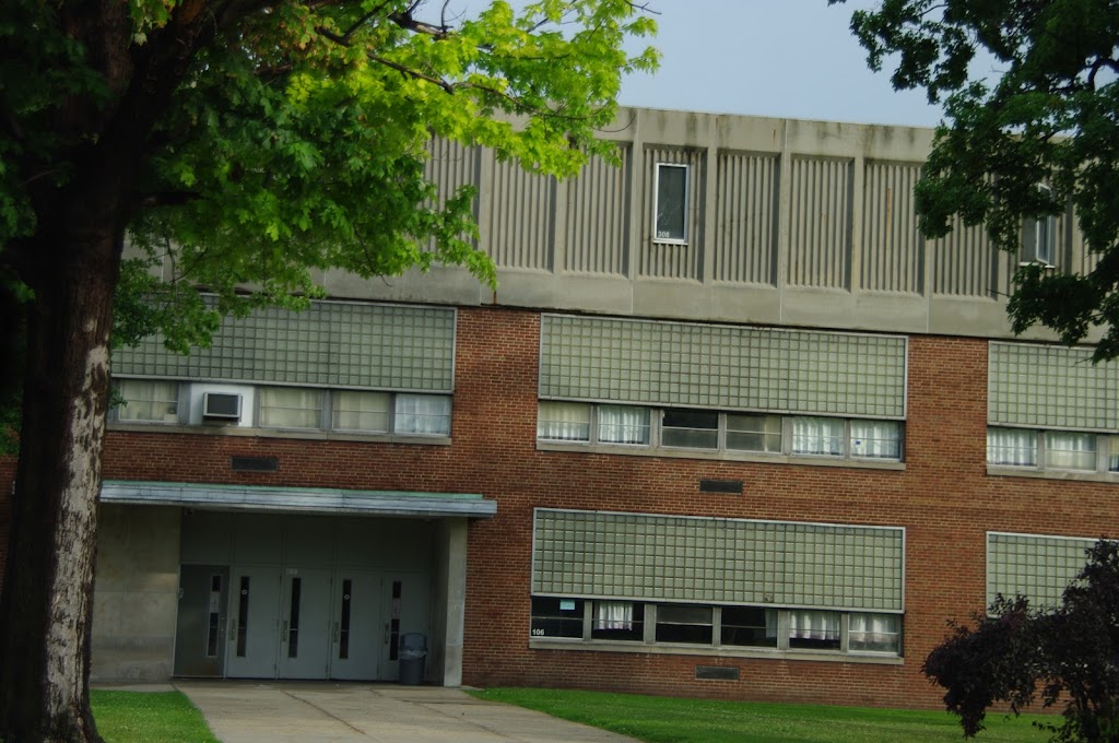 Thomas W. Harvey High School | 200 W Walnut Ave, Painesville, OH 44077, USA | Phone: (440) 392-5110