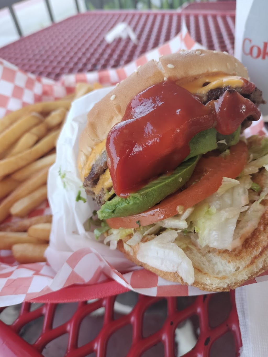 Lucky Guys Burgers | 401 S Main St, Santa Ana, CA 92701, USA | Phone: (714) 543-1939
