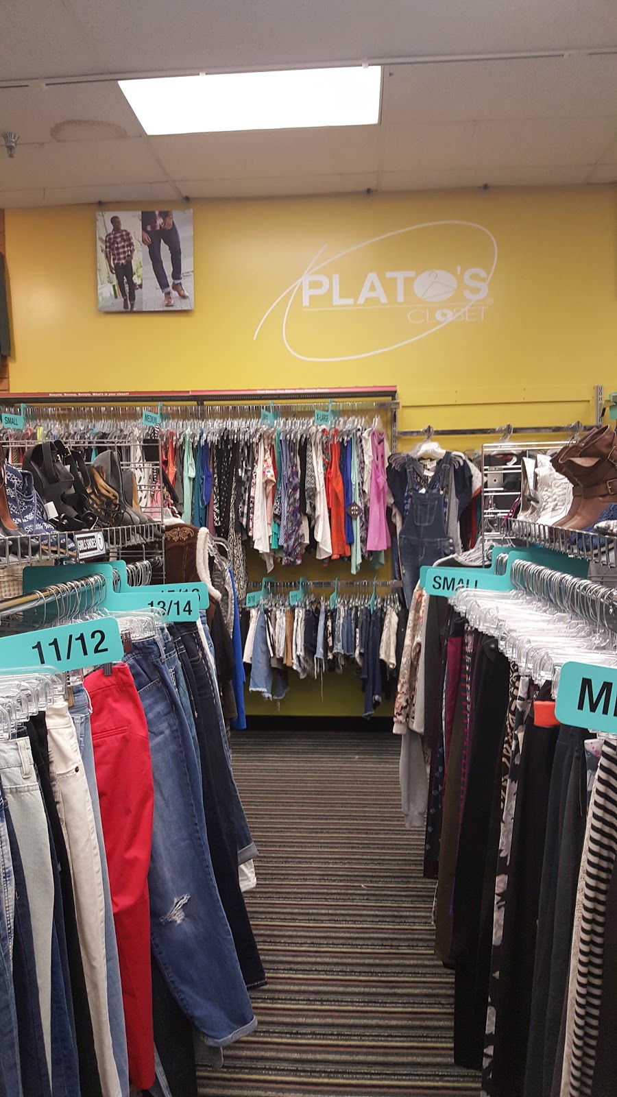 Platos Closet | 5688 Mayfield Rd, Lyndhurst, OH 44124, USA | Phone: (440) 919-0138