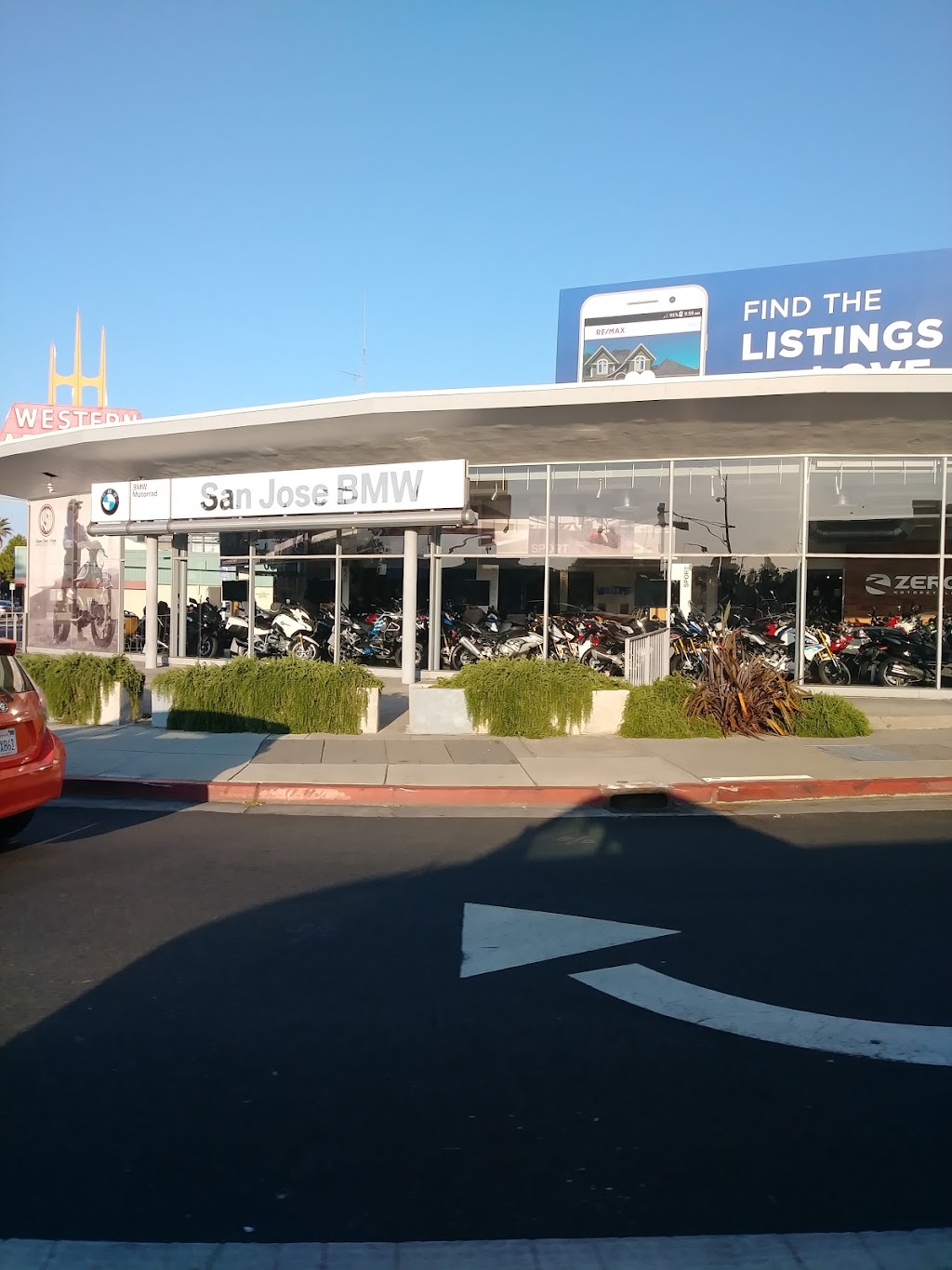 San Jose BMW Motorcycles | 1990 W San Carlos St, San Jose, CA 95128, USA | Phone: (408) 295-0205