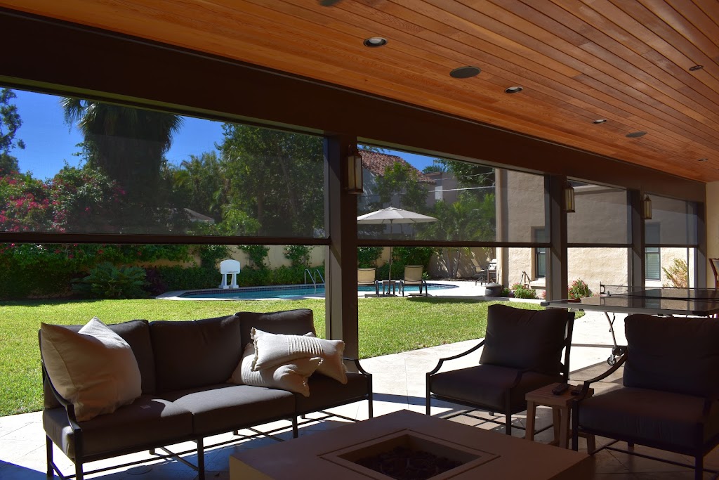 Gulf Coast Retractable Screens | 3547 53rd Ave W #111, Bradenton, FL 34210, USA | Phone: (800) 478-3620