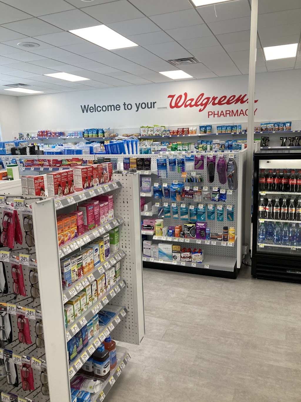 Walgreens Pharmacy | 840 Brittain Rd, Akron, OH 44305, USA | Phone: (330) 784-3907