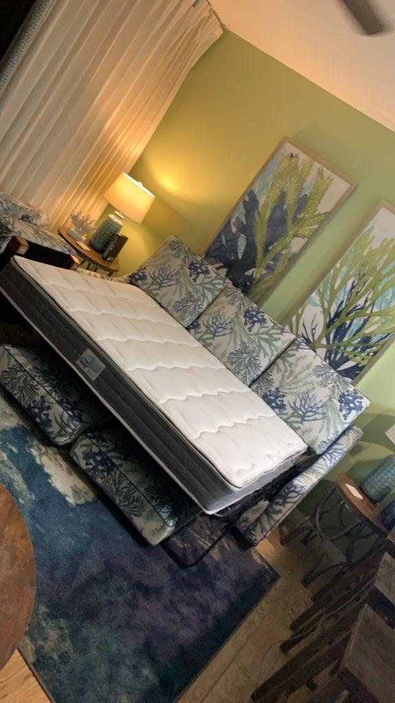 Cozy Mattress | 100 Dacotah St, Lexington, NC 27292, USA | Phone: (336) 472-2699