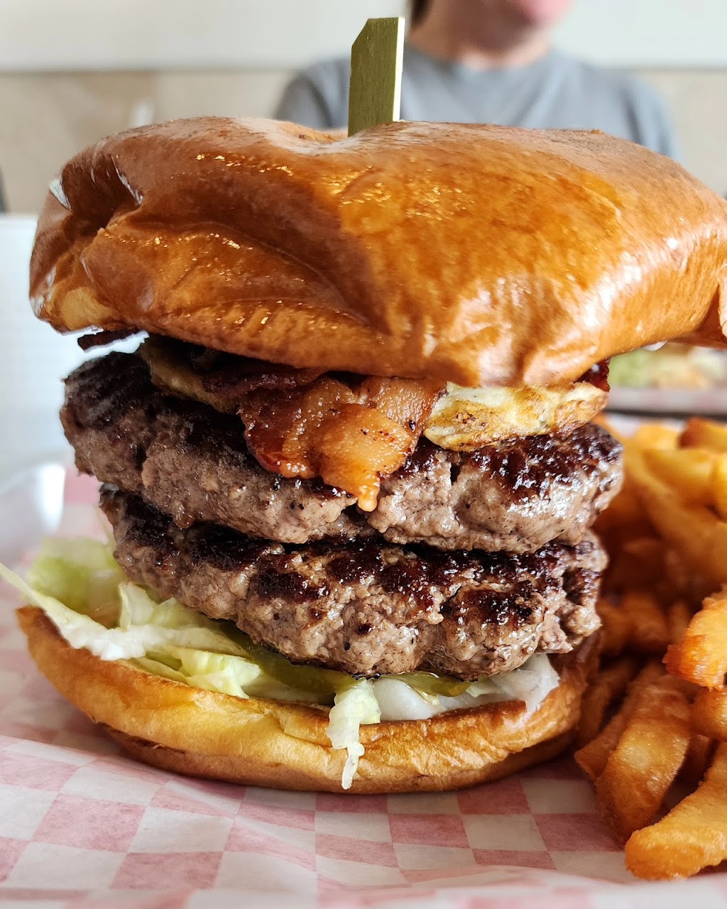 Burger 82 | 880 W Exchange Pkwy #1150, Allen, TX 75013, USA | Phone: (469) 656-1899