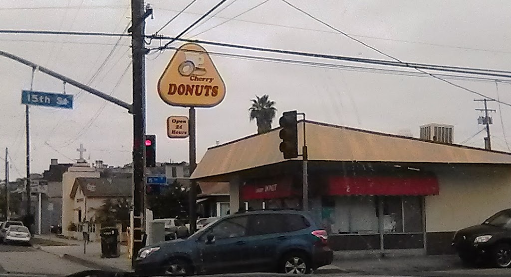 Cherry Donuts | 1500 Cherry Ave, Long Beach, CA 90813, USA | Phone: (562) 434-5688