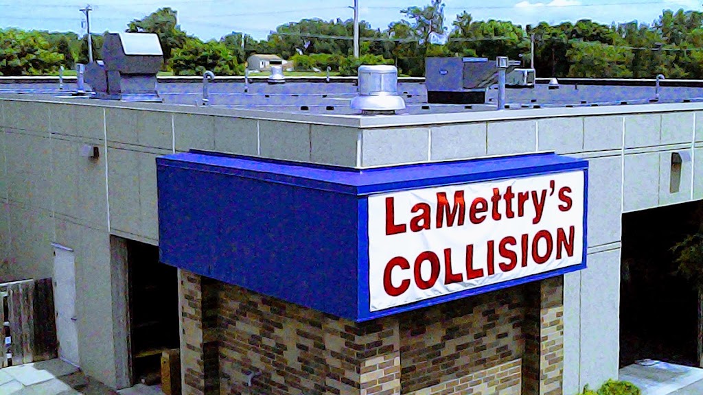 LaMettrys Collision, Inc. | 21023 Cedar Ave, Lakeville, MN 55044, USA | Phone: (952) 985-5855