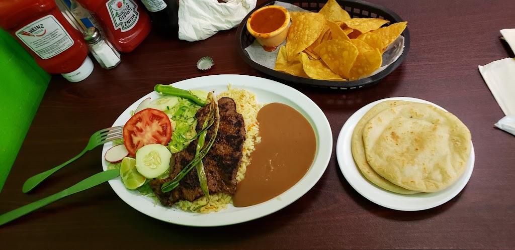 Casa Metapan Restaurant | 778 Summer St, Lynn, MA 01905, USA | Phone: (339) 440-4664