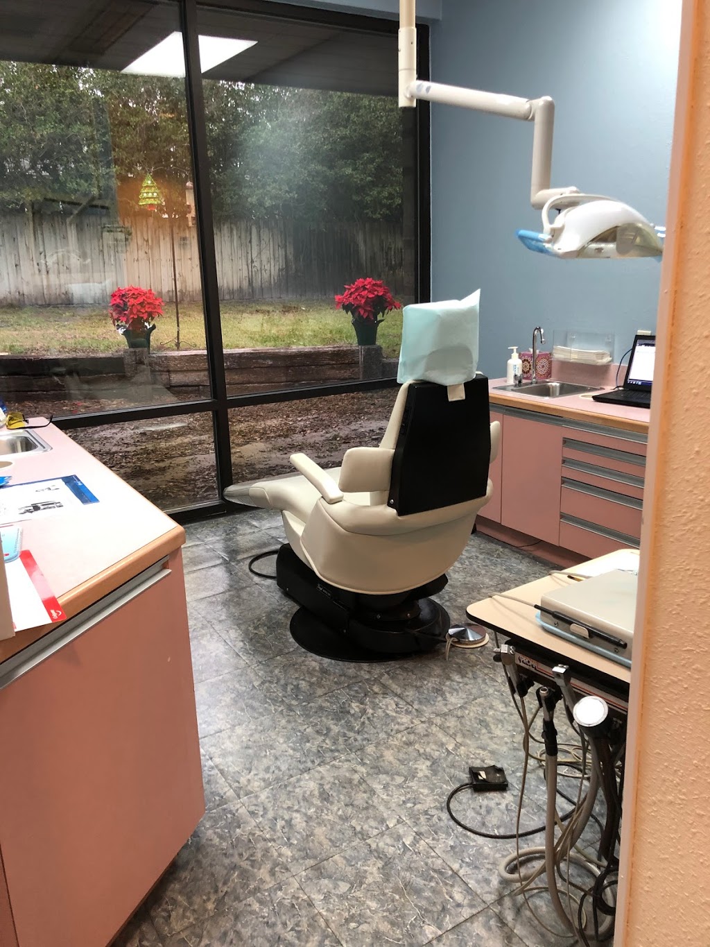 Huntington Dental Arts: Nicolas Nieto DMD PA. | 701 Enterprise Rd E STE 201, Safety Harbor, FL 34695, USA | Phone: (727) 799-2400