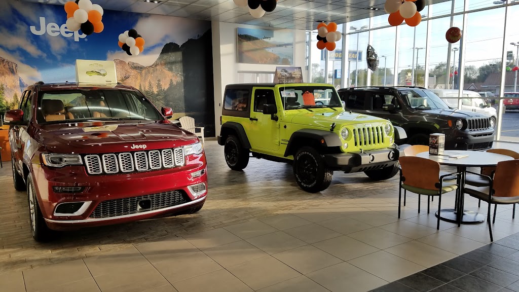 Thomas Chrysler Dodge Jeep Ram of Highland | 9604 Indianapolis Blvd, Highland, IN 46322 | Phone: (219) 934-7313