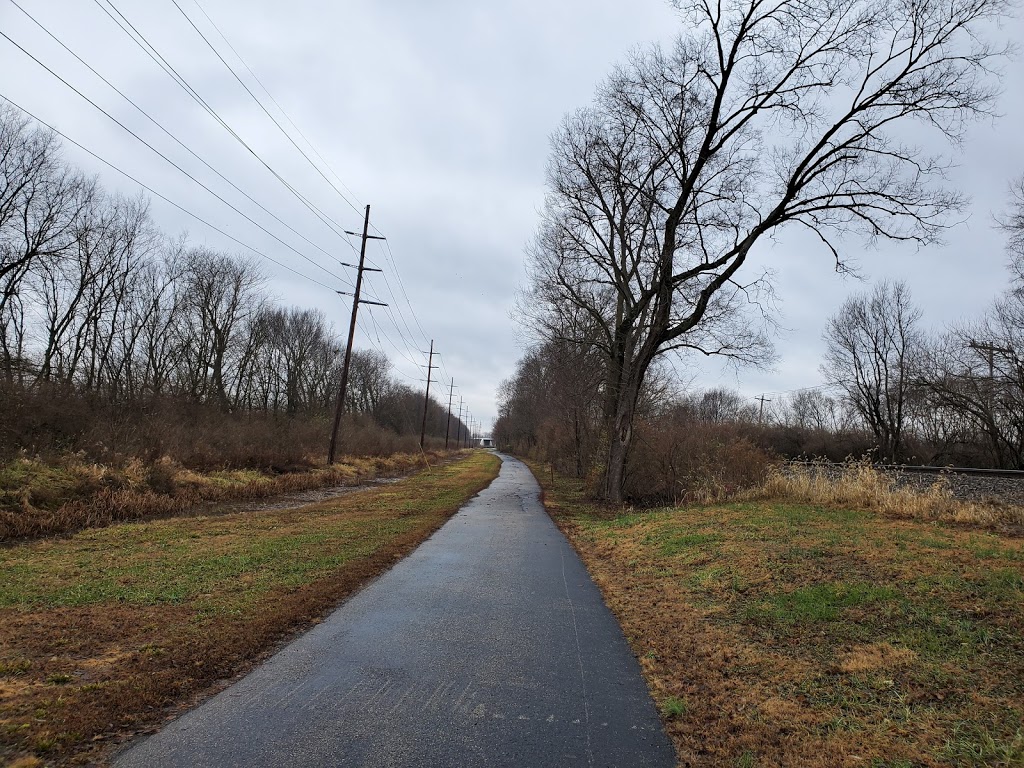 Miami-Erie Canal Bike Path Trail Head at Seward Road | 8322 Seward Rd, Fairfield, OH 45015, USA | Phone: (513) 867-5348