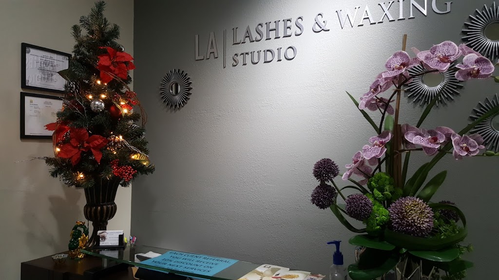 LA Lashes and Waxing Studio | 4440 26th St W suite a, Bradenton, FL 34207, USA | Phone: (941) 896-5013