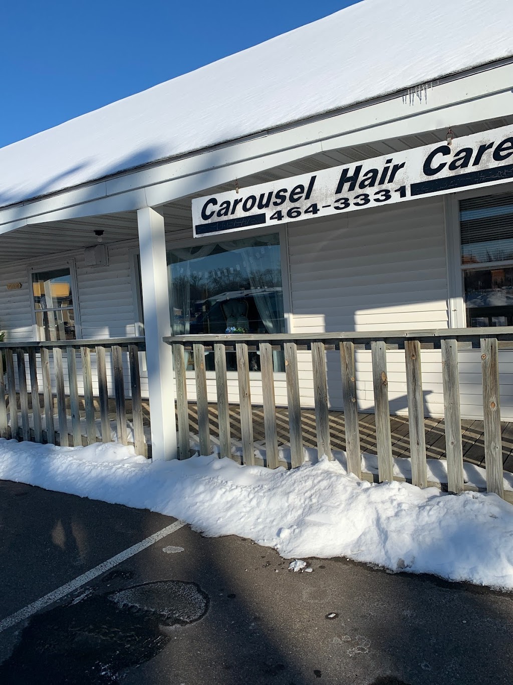 Carousel Family Hair Care | 633 Lake St S, Forest Lake, MN 55025, USA | Phone: (651) 464-3331