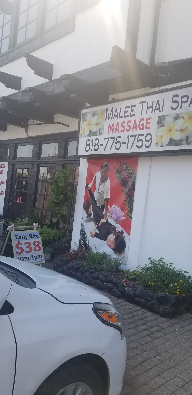 Malee Thai Massage & Spa | 8300 Tampa Ave, Northridge, CA 91324, USA | Phone: (818) 775-1759