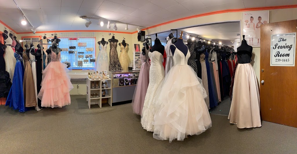 KC Bridal & Prom at The Sewing Room | Second floor of, Bearnos pizza, 6101 Bardstown Rd, Louisville, KY 40291, USA | Phone: (502) 239-1445