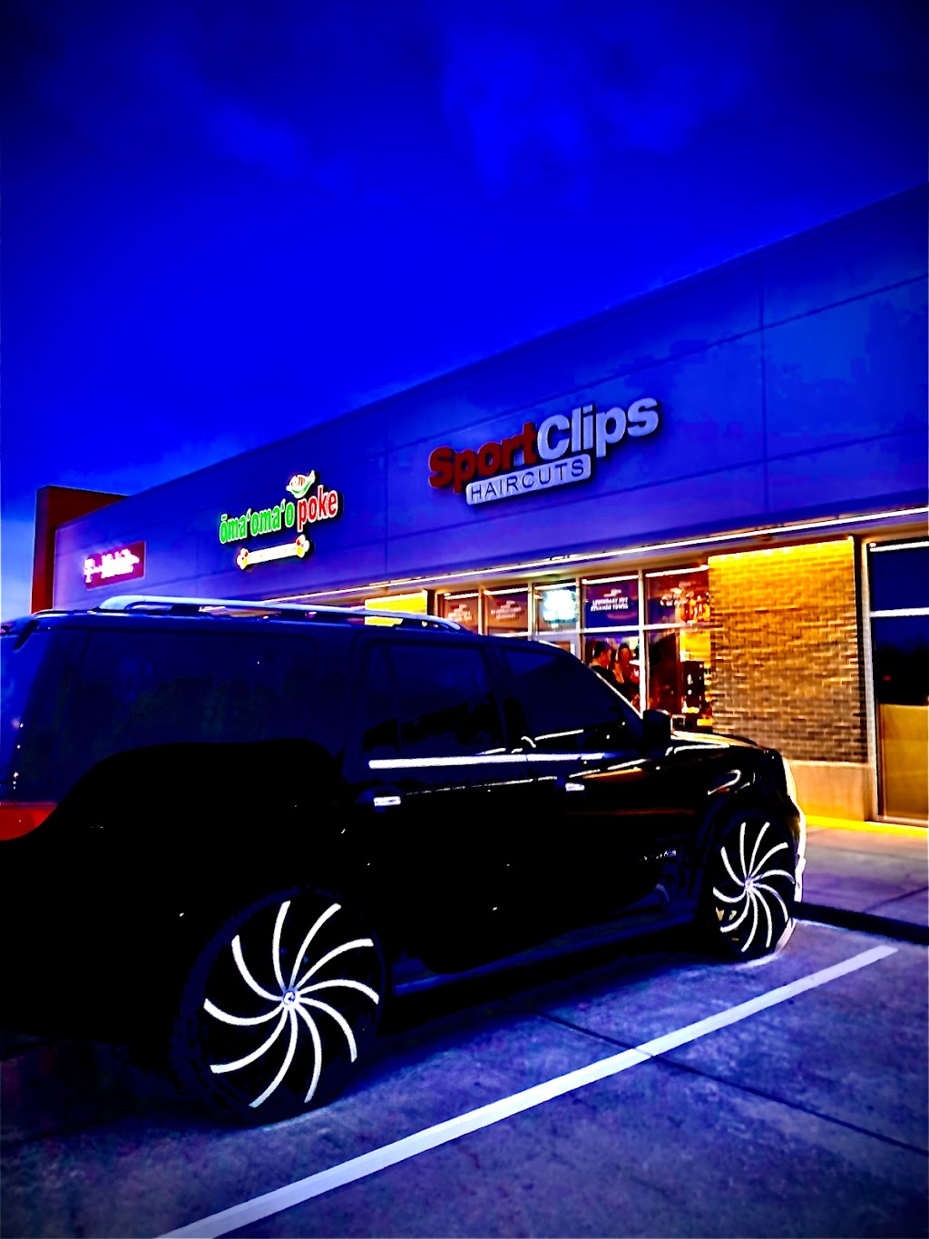 Sport Clips Haircuts of Candlewood Hills | 12424 W Dodge Rd, Omaha, NE 68154, USA | Phone: (402) 590-2959