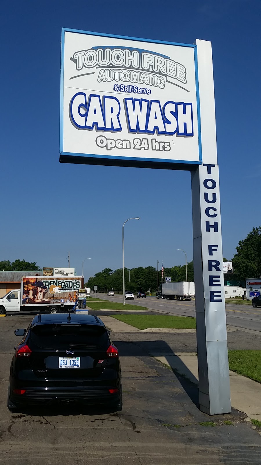Touch-free Car Wash | 33666 Ford Rd, Westland, MI 48185 | Phone: (734) 673-2111