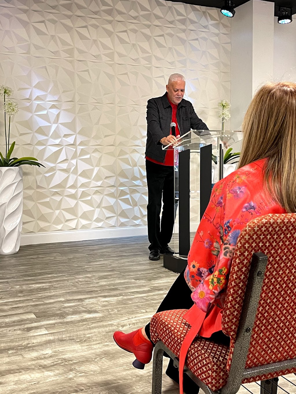 Vida Abundante Orlando | 2132 Central Florida Pkwy c3, Orlando, FL 32837, USA | Phone: (787) 233-3273