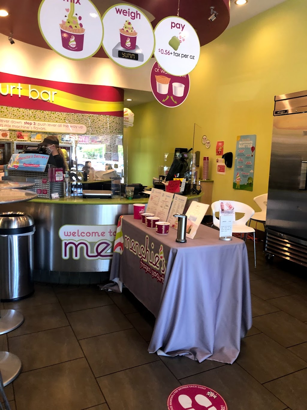 Menchies Frozen Yogurt | 7545 Sawmill Rd, Dublin, OH 43016, USA | Phone: (614) 339-5656