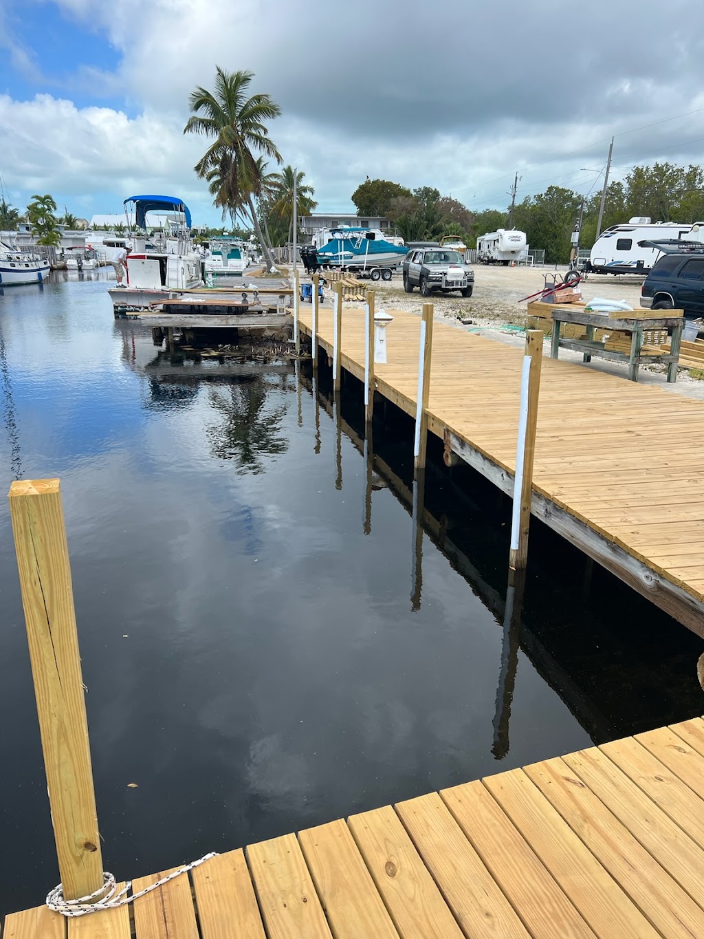 Key Largo Storage and Marina | 106600 Overseas Hwy, Key Largo, FL 33037, USA | Phone: (954) 533-5563