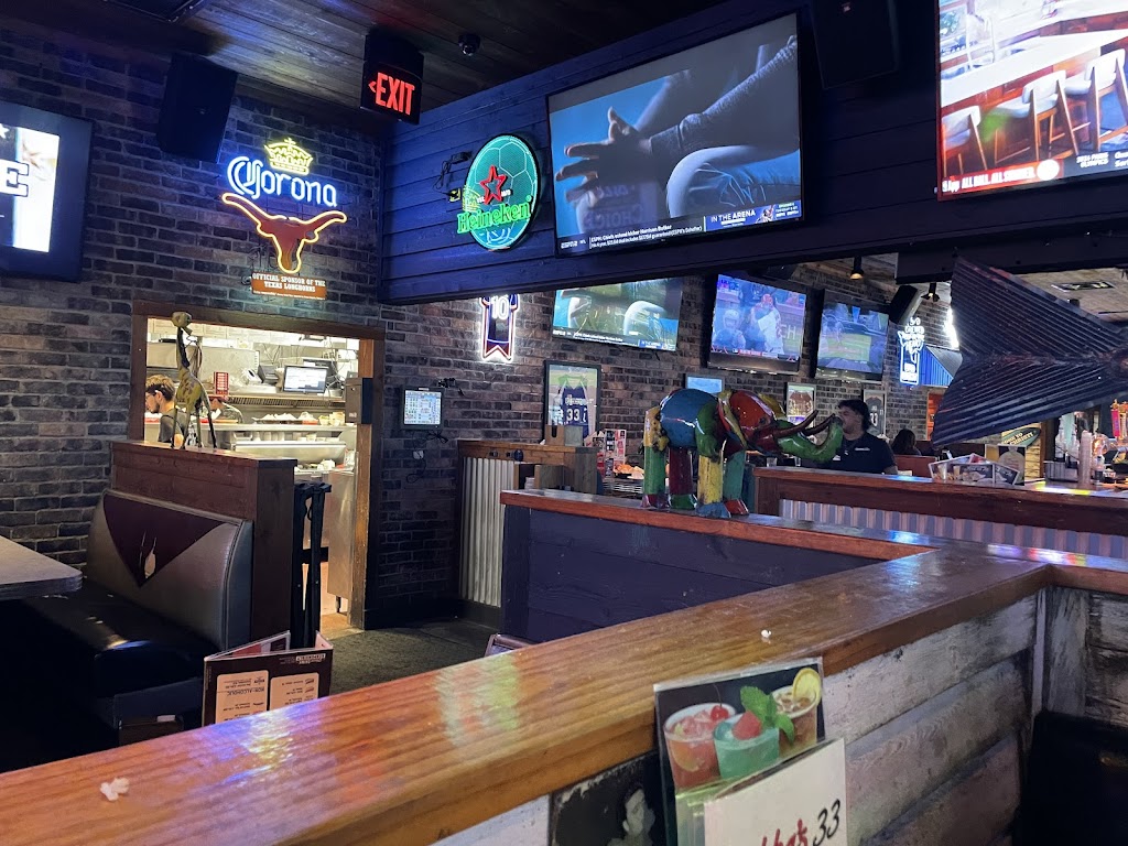 Bubbas 33 | 1921 S Padre Island Dr, Corpus Christi, TX 78416, USA | Phone: (361) 806-2933