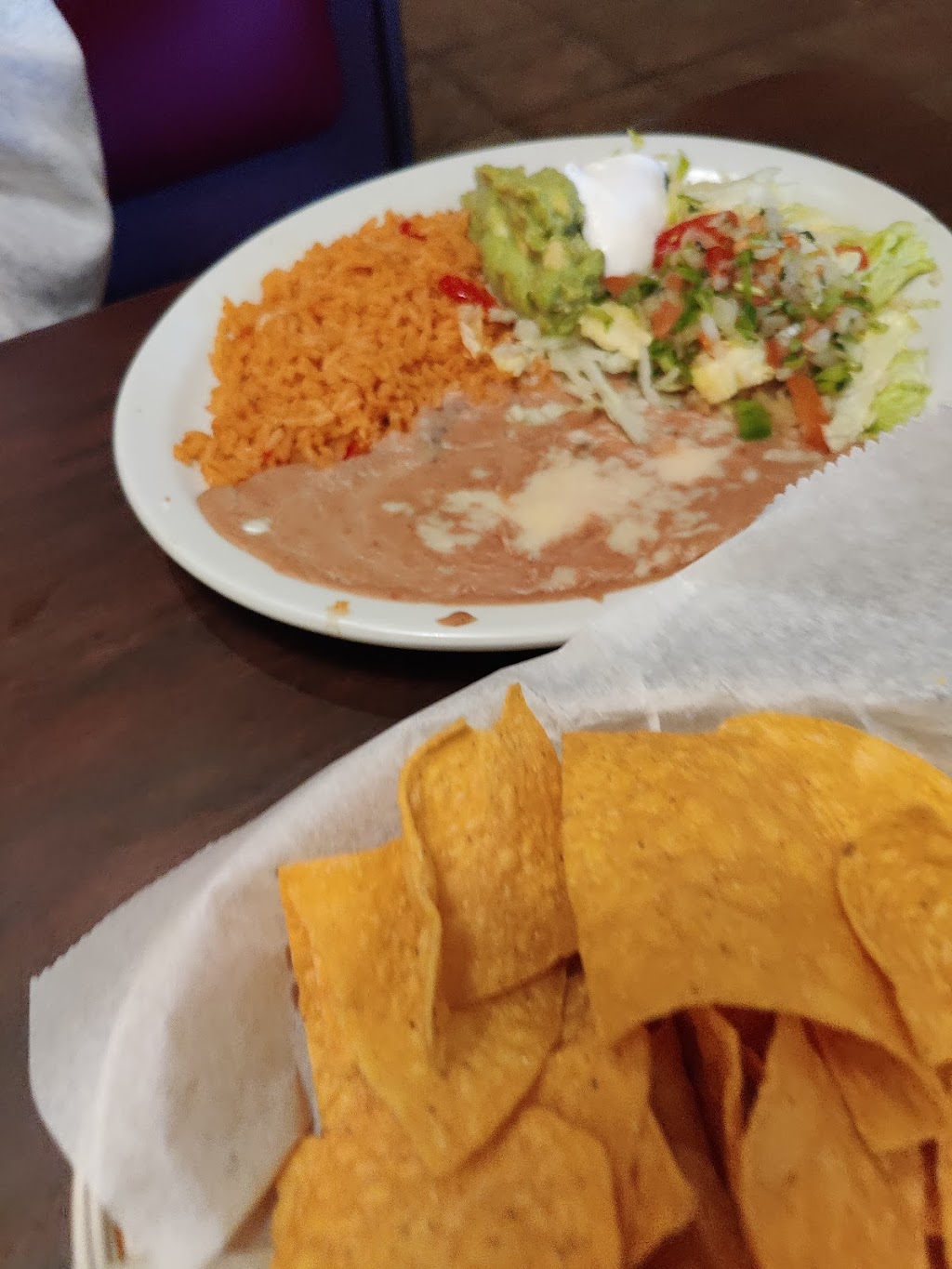 El Nopal Mexican Restaurant | 12613 Taylorsville Rd, Louisville, KY 40299, USA | Phone: (502) 240-6022