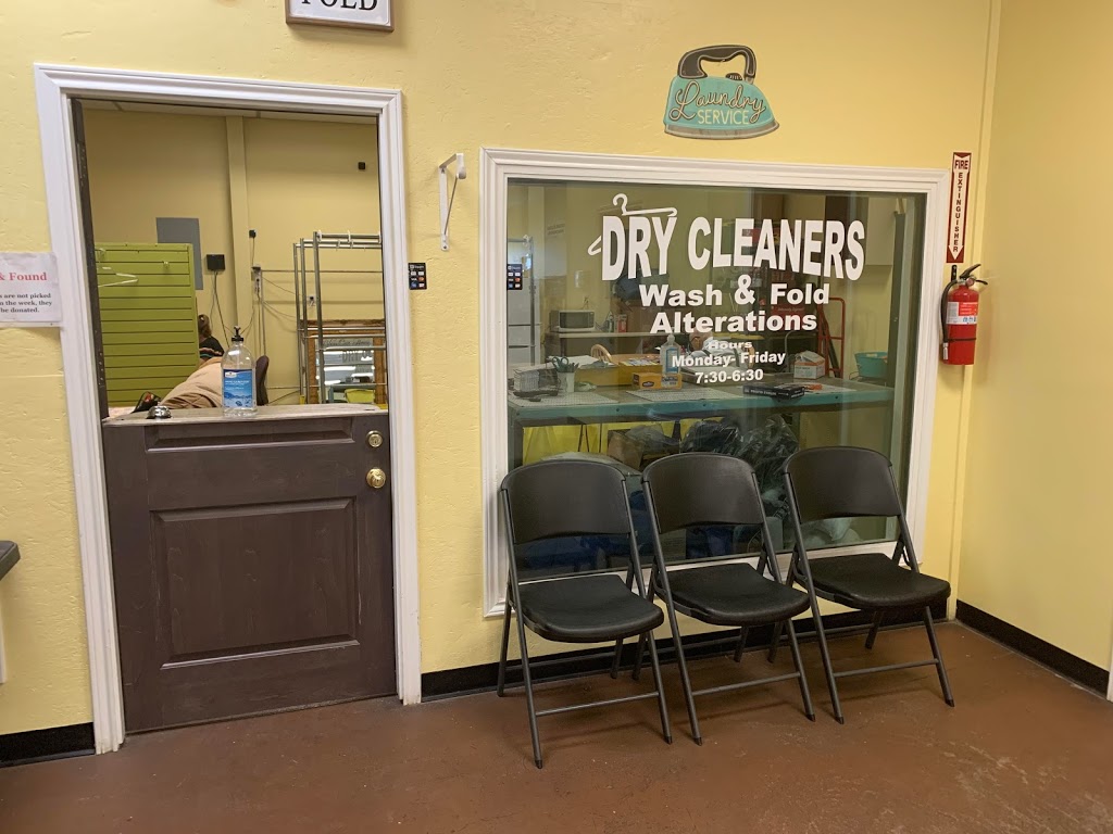 Dry Cleaners, Alterations & Washateria | 15033 Main St #105, Lytle, TX 78052, USA | Phone: (210) 391-5322
