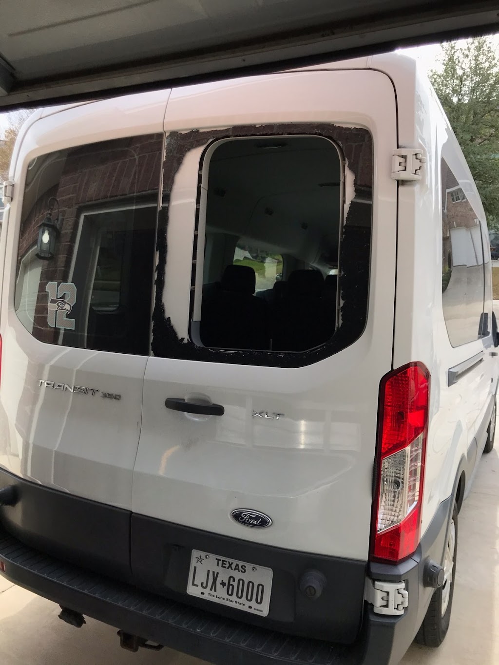 Mobile Auto Glass Shop LLC | 3410 Hillsdale Ln, Garland, TX 75042, USA | Phone: (972) 201-4820