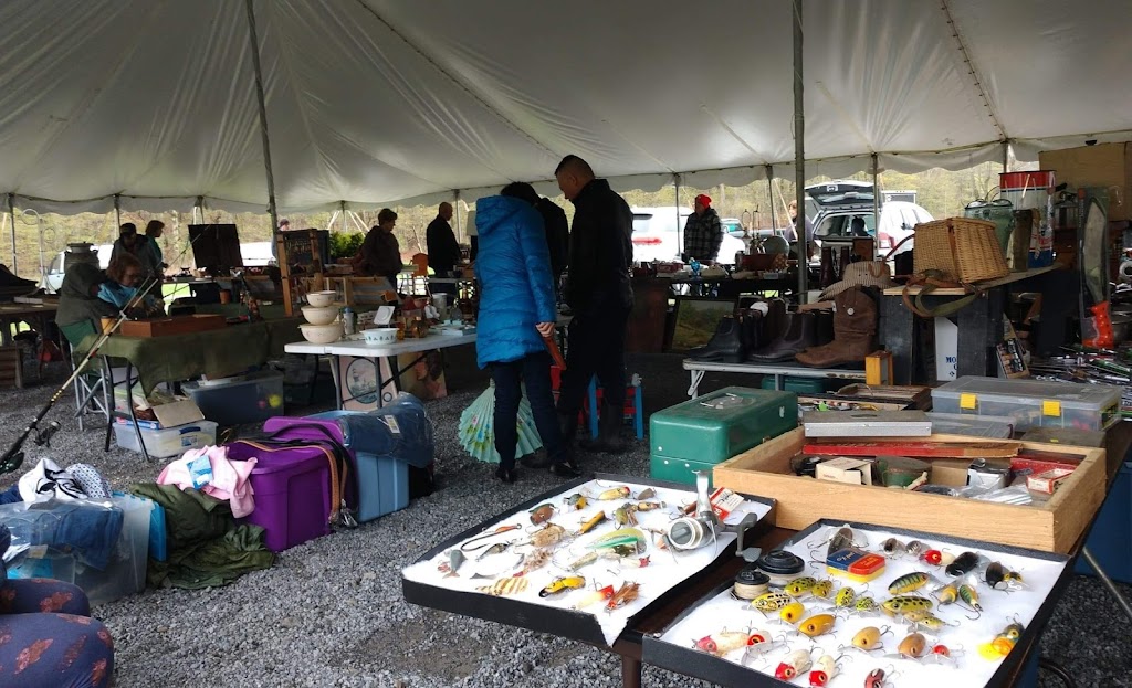 Creekside Flea Market (Seasonal: Open April Thru October) | 543 NY-145, Middleburgh, NY 12122, USA | Phone: (518) 545-7657