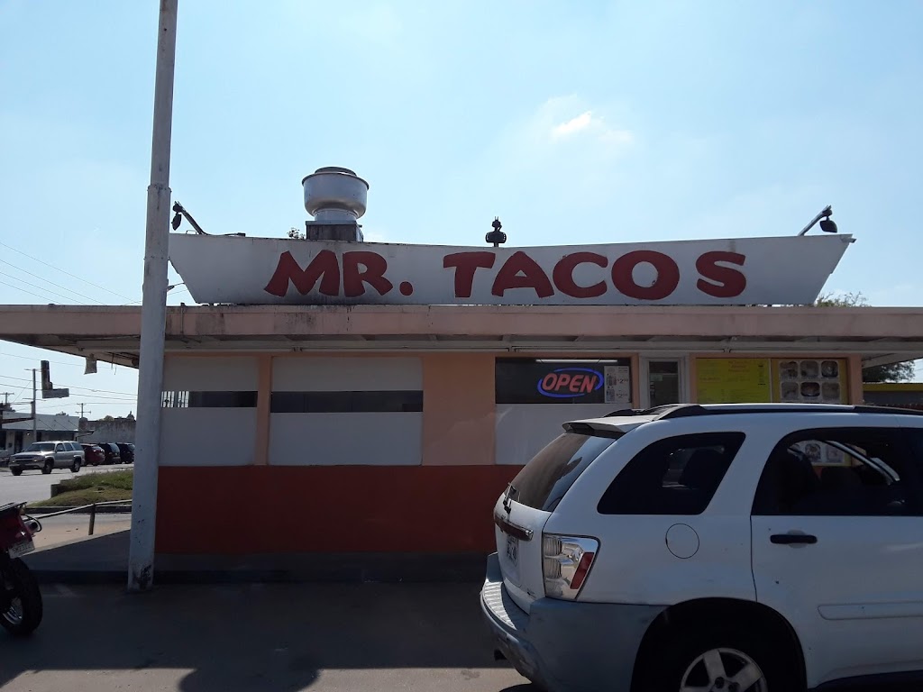 Mr Tacos | 130 N Lewis Ave, Tulsa, OK 74110 | Phone: (918) 582-6373