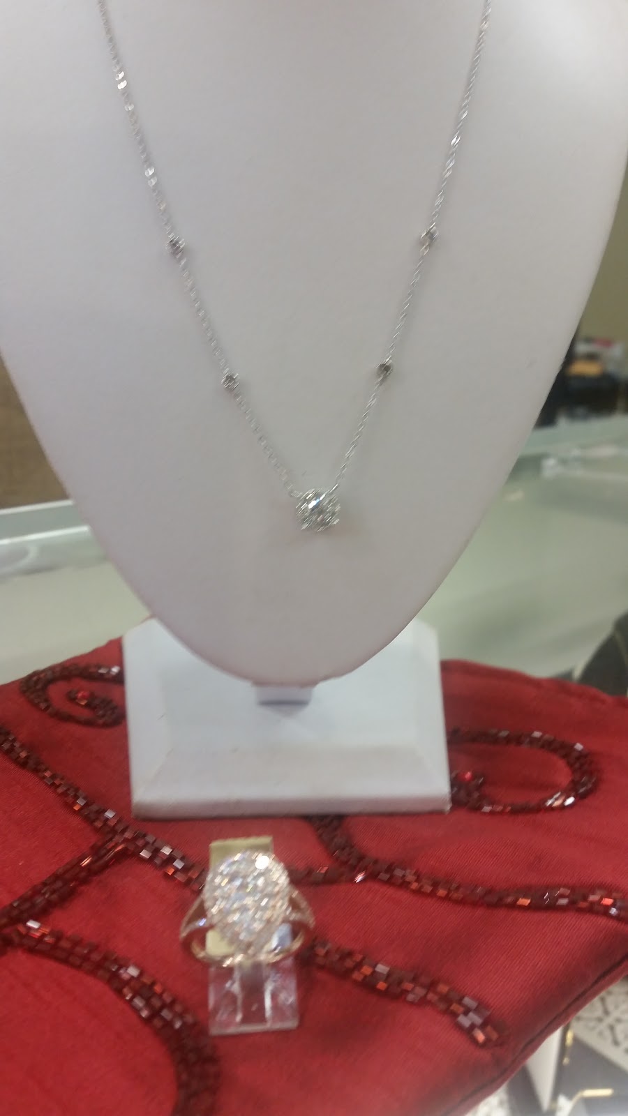 M.D. Diamond and Odesia Collection | 14895 South Ave B, Columbiana, OH 44408, USA | Phone: (330) 482-4202