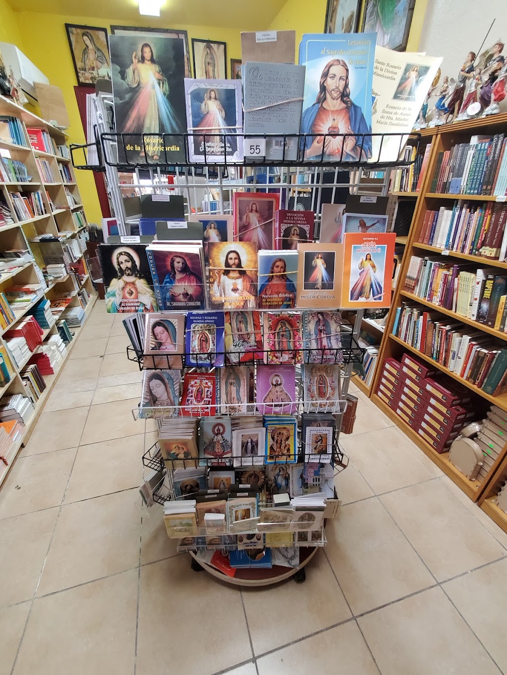 Libreria Catolica EBP | 208 W Rosecrans Ave, Compton, CA 90222 | Phone: (310) 763-0260