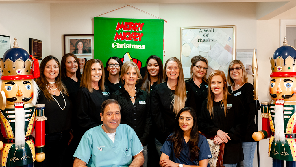 Wakim Cosmetic and Family Dental Group | 710 N Woodchuck St, Wichita, KS 67212, USA | Phone: (316) 721-4477