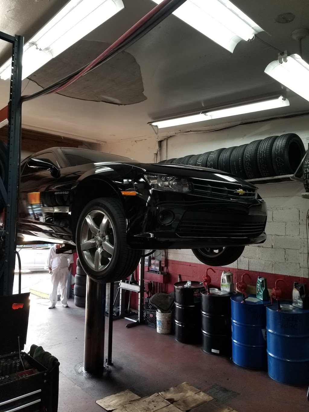 Tires D & G Auto Repair | 7000 Pines Blvd, Pembroke Pines, FL 33024, USA | Phone: (786) 252-2064