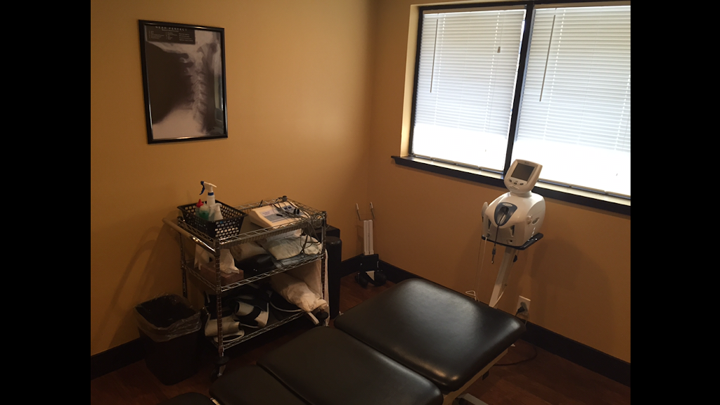 Roderick White Chiropractic | 1960 Chandalar Dr #E, Pelham, AL 35124, USA | Phone: (205) 654-1251