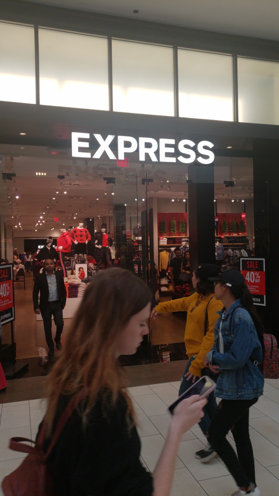 Express | 224 Los Cerritos Center Space A29, Cerritos, CA 90703, USA | Phone: (562) 865-2250