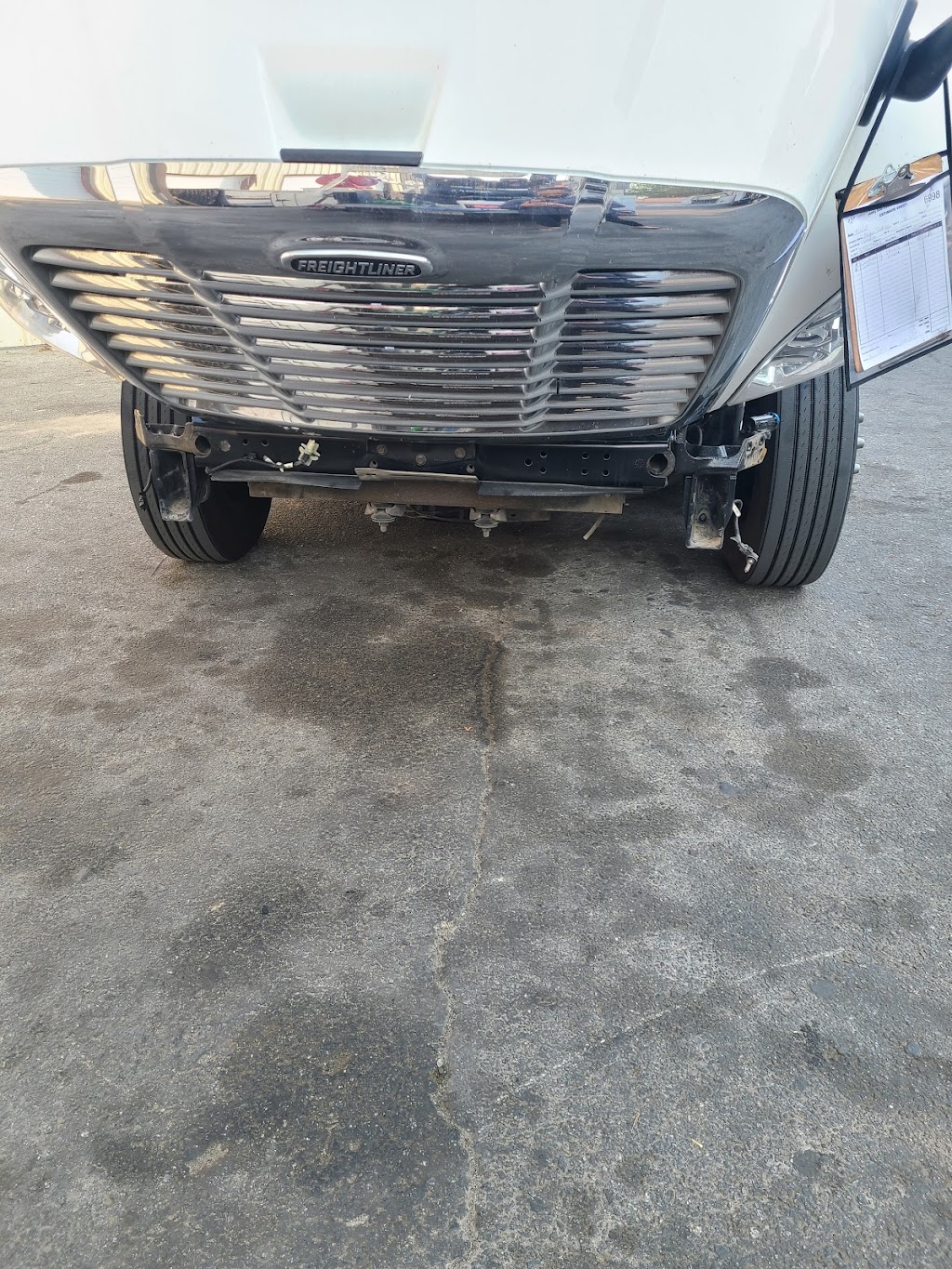 Cruz Tire & Truck Repair | 5870 Garlic Farm Dr, Gilroy, CA 95020, USA | Phone: (408) 848-3209