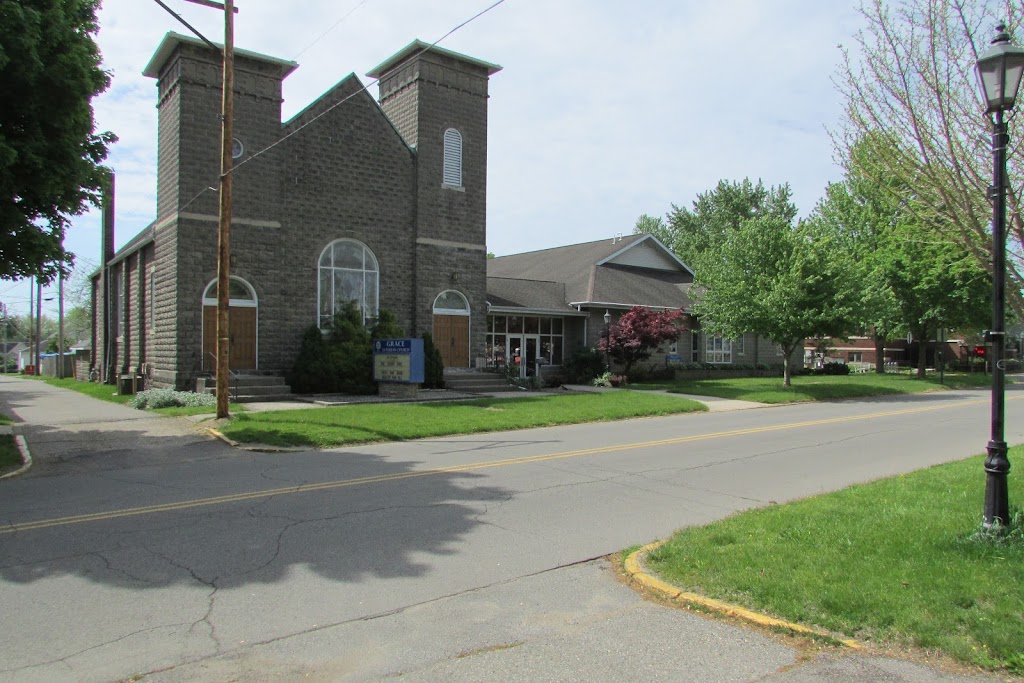 Grace Lutheran Church | 203 E Main St, Syracuse, IN 46567, USA | Phone: (574) 457-3845